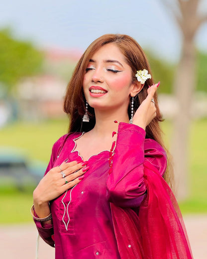 Rosa Crimson - White Embroidered Kataan Silk 4-Piece Suit by SEHZA